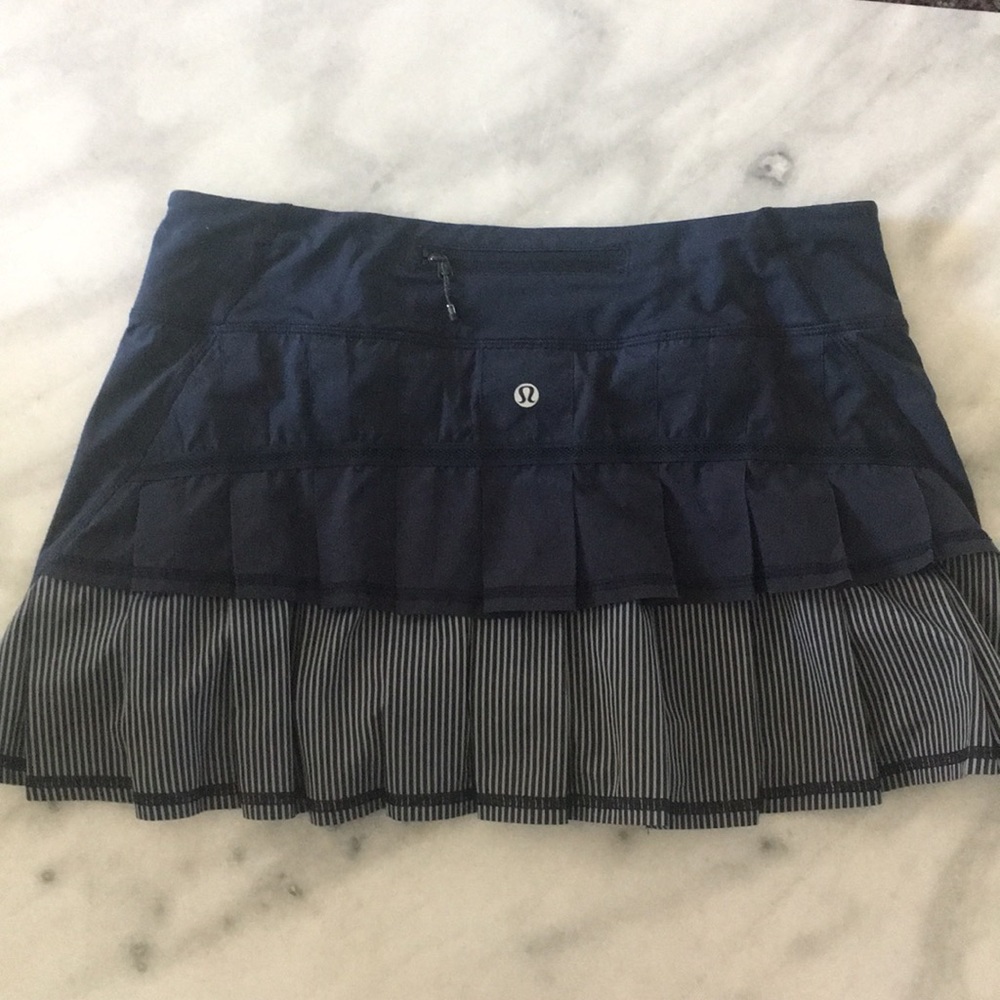 Lululemon size 8 skirt skort